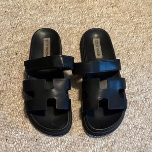 Steve Madden Black Leather Slide Sandals